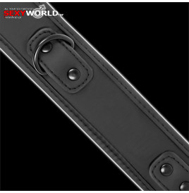 FETISH SUBMISSIVE Black Collar with Leash